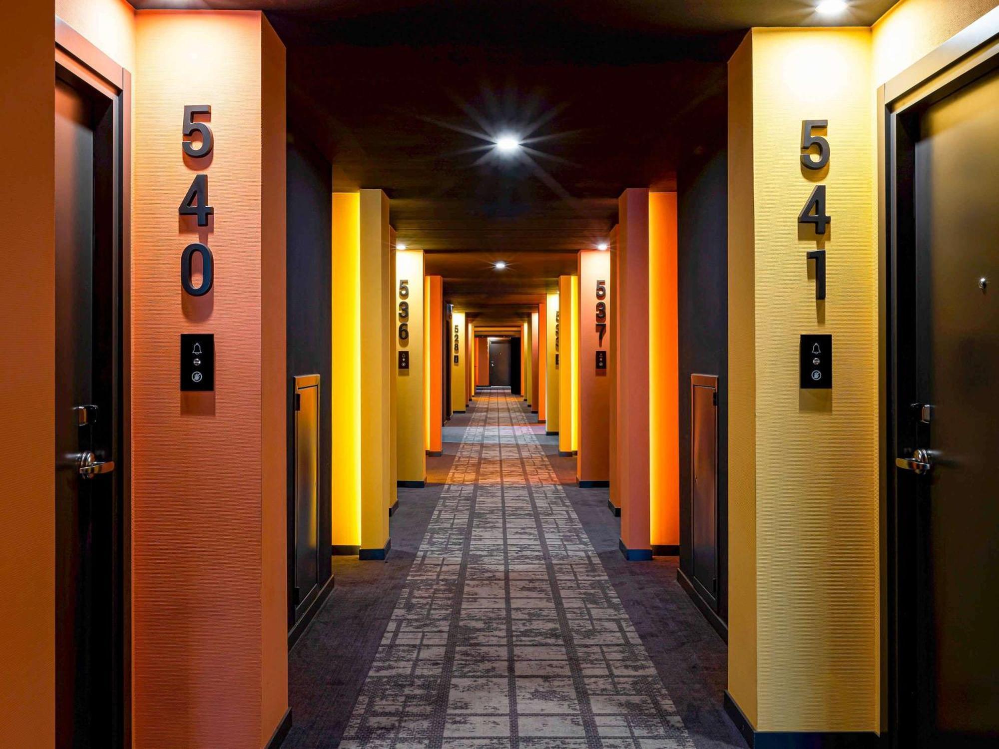מלון Ibis Almaty Jetisu מראה חיצוני תמונה